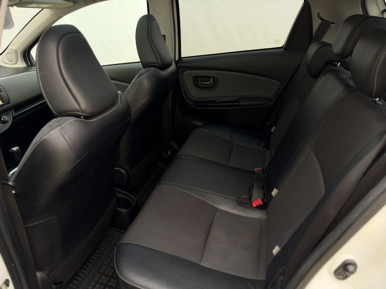 Toyota Yaris | 10