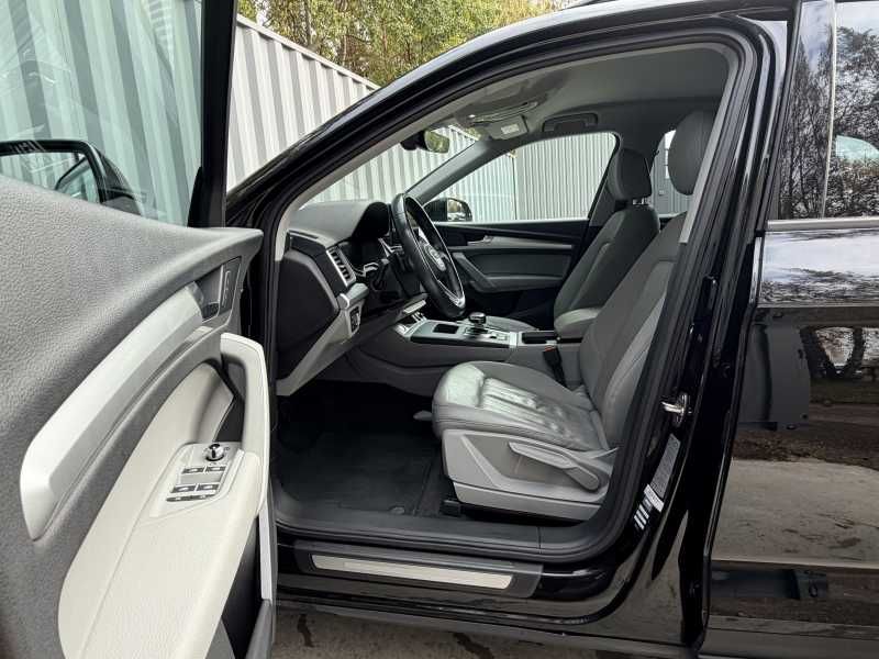 Audi Q5 | 8