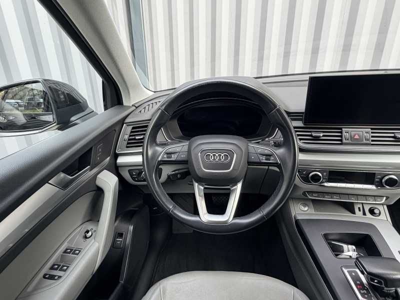 Audi Q5 | 10
