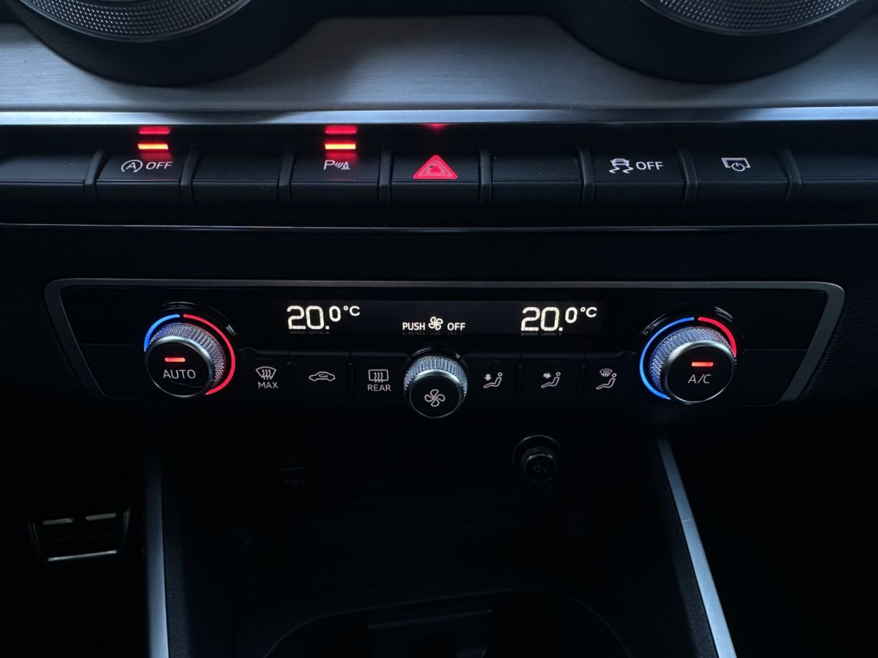Audi Q2 | 18
