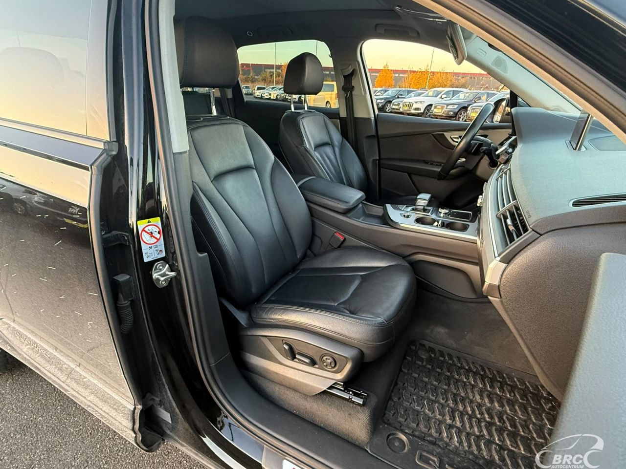 Audi Q7 | 6