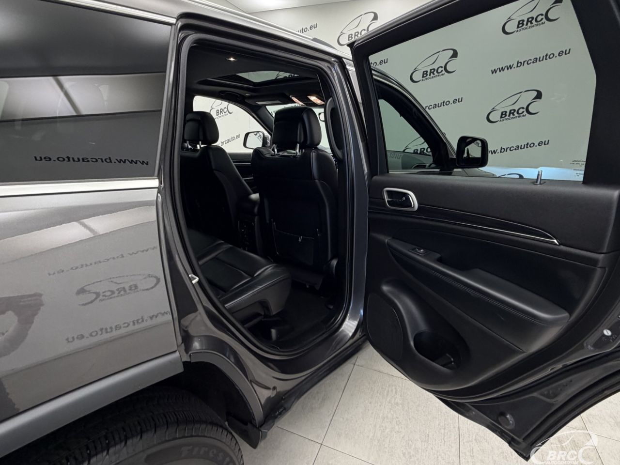 Jeep Grand Cherokee | 14