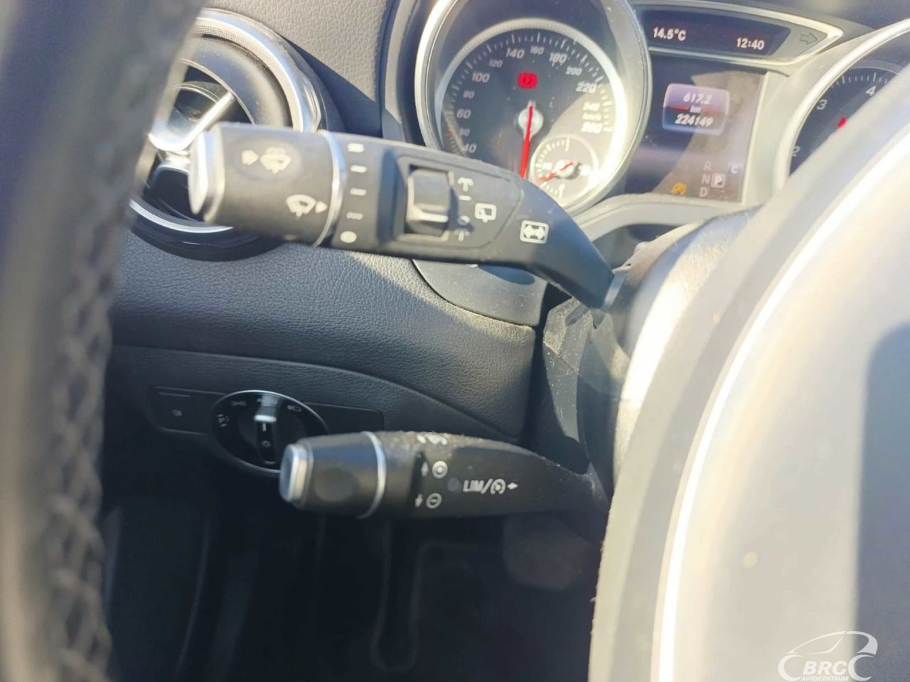 Mercedes-Benz GLA200 | 17