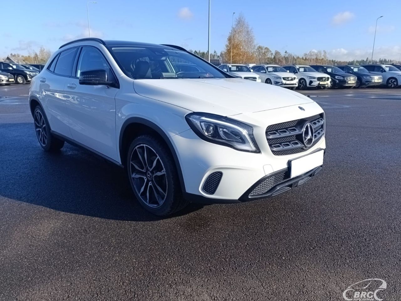 Mercedes-Benz GLA200 | 6