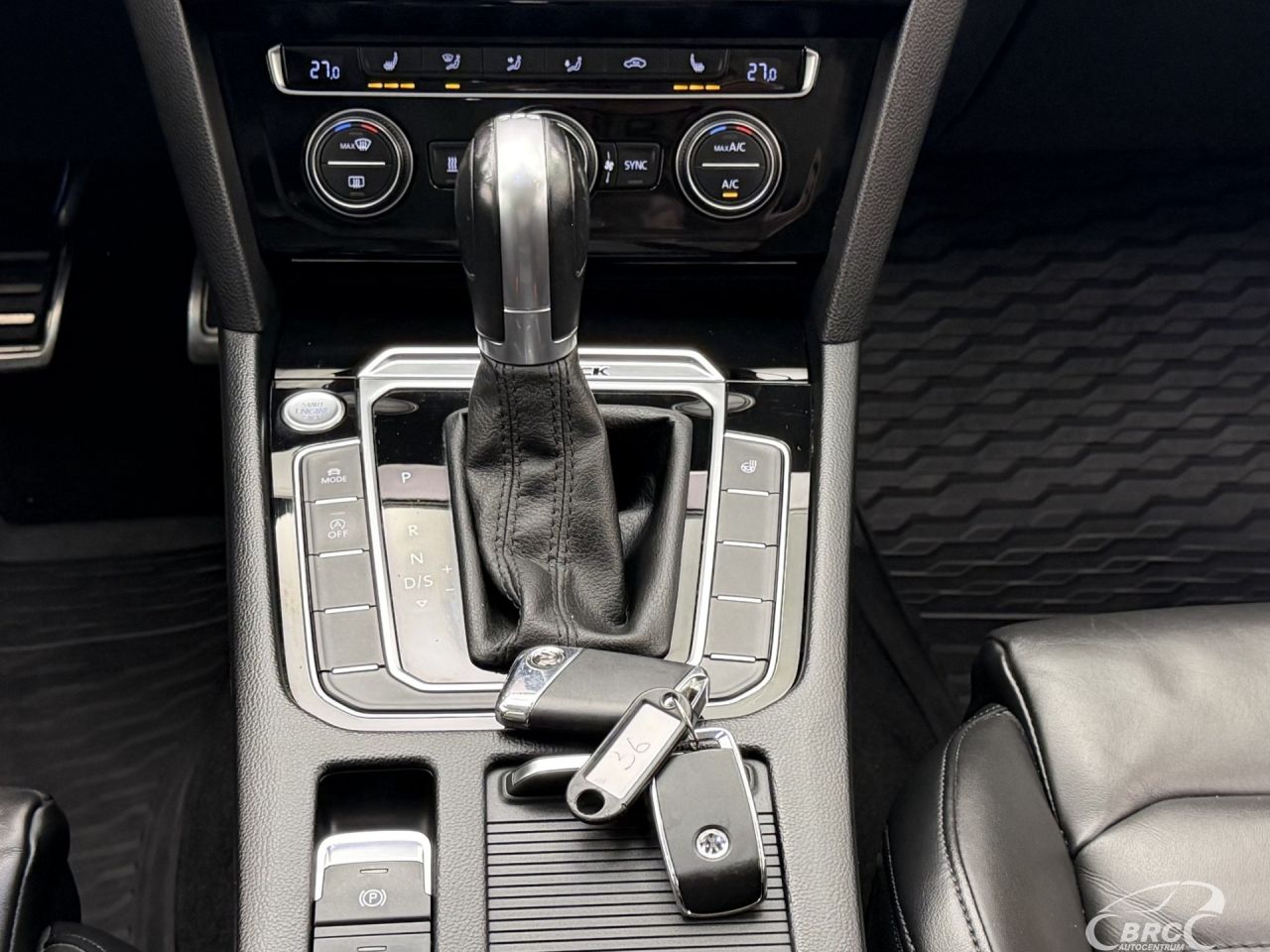 Volkswagen Passat | 18