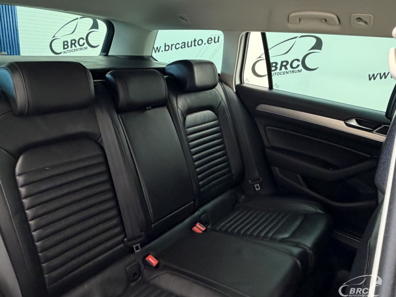 Volkswagen Passat | 11
