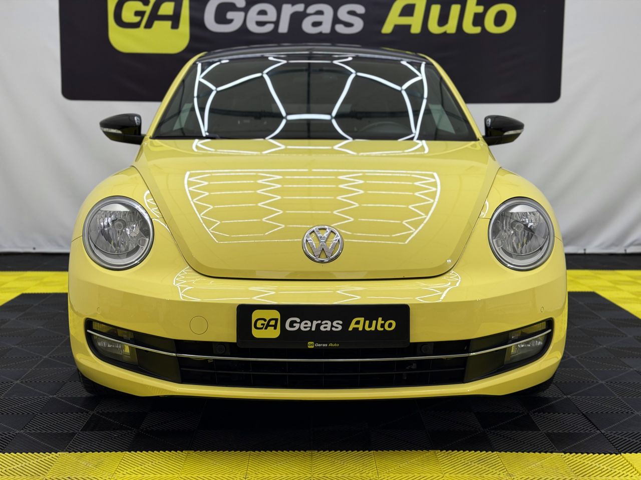 Volkswagen Beetle | 1