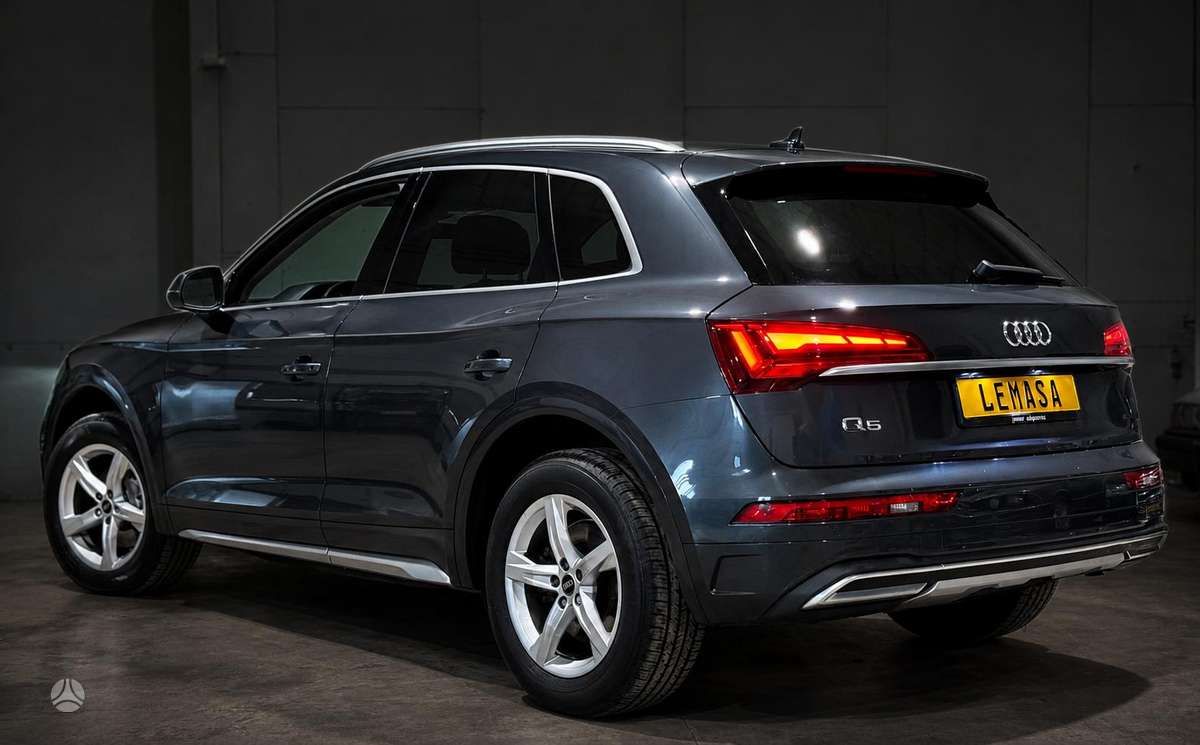 Audi Q5 | 6
