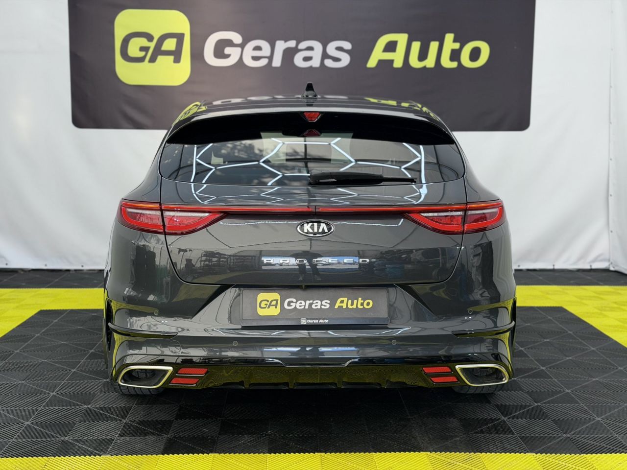Kia Pro Cee'd | 4