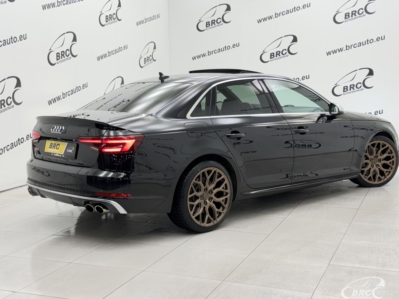 Audi S4 | 1