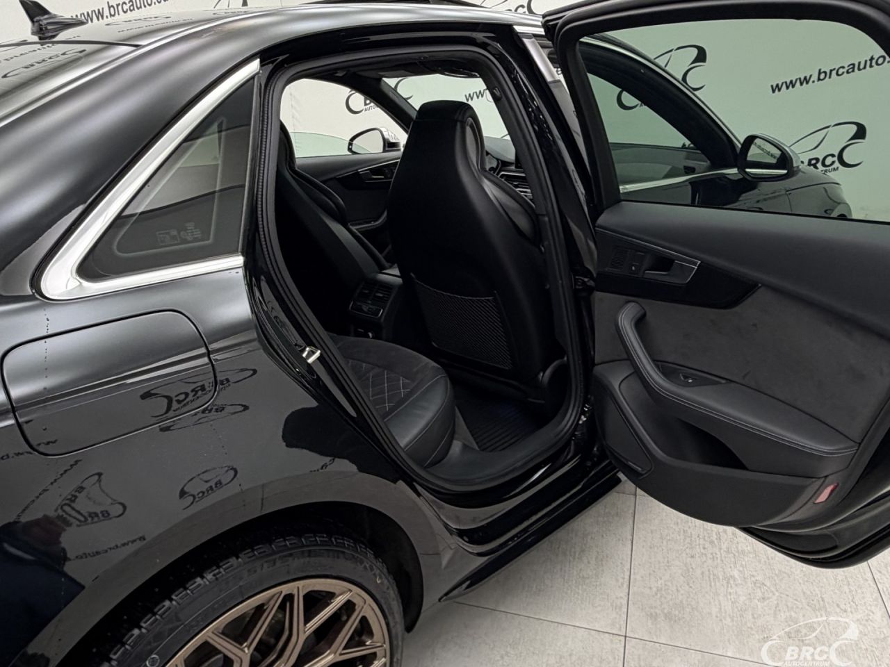 Audi S4 | 13