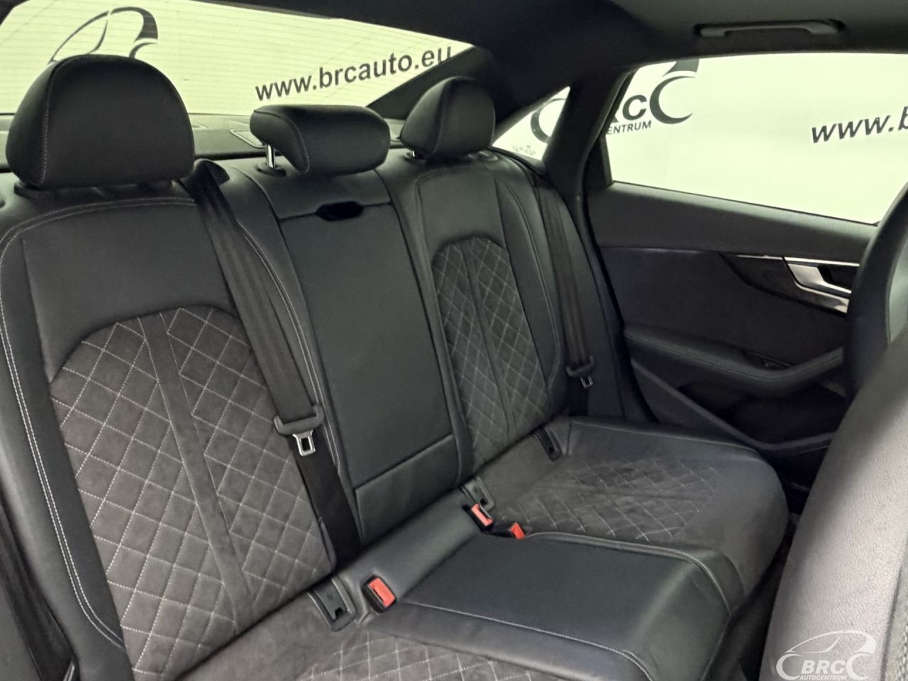 Audi S4 | 12