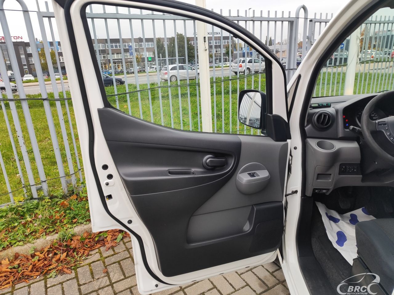 Nissan NV 200 | 10