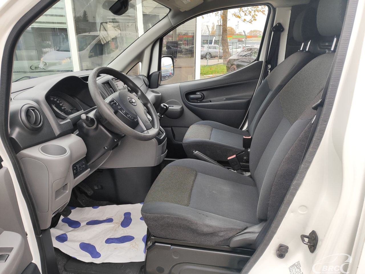 Nissan NV 200 | 11