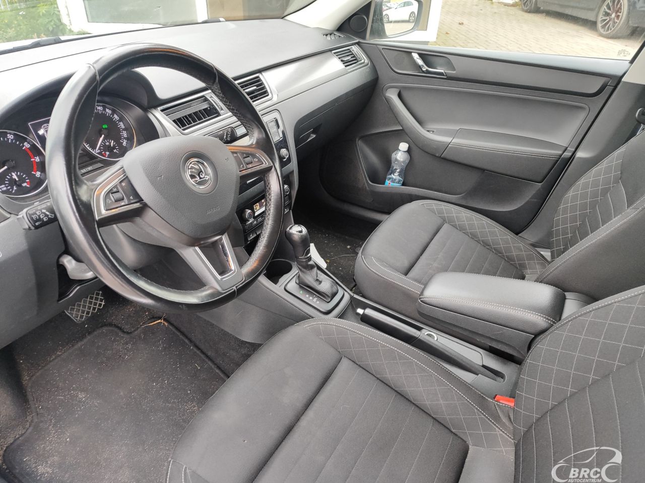 Skoda Rapid | 18