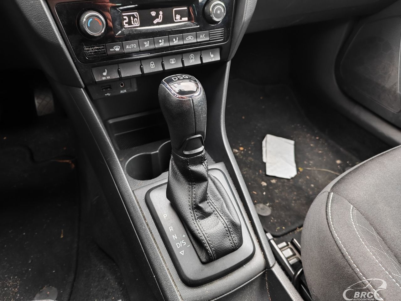 Skoda Rapid | 19