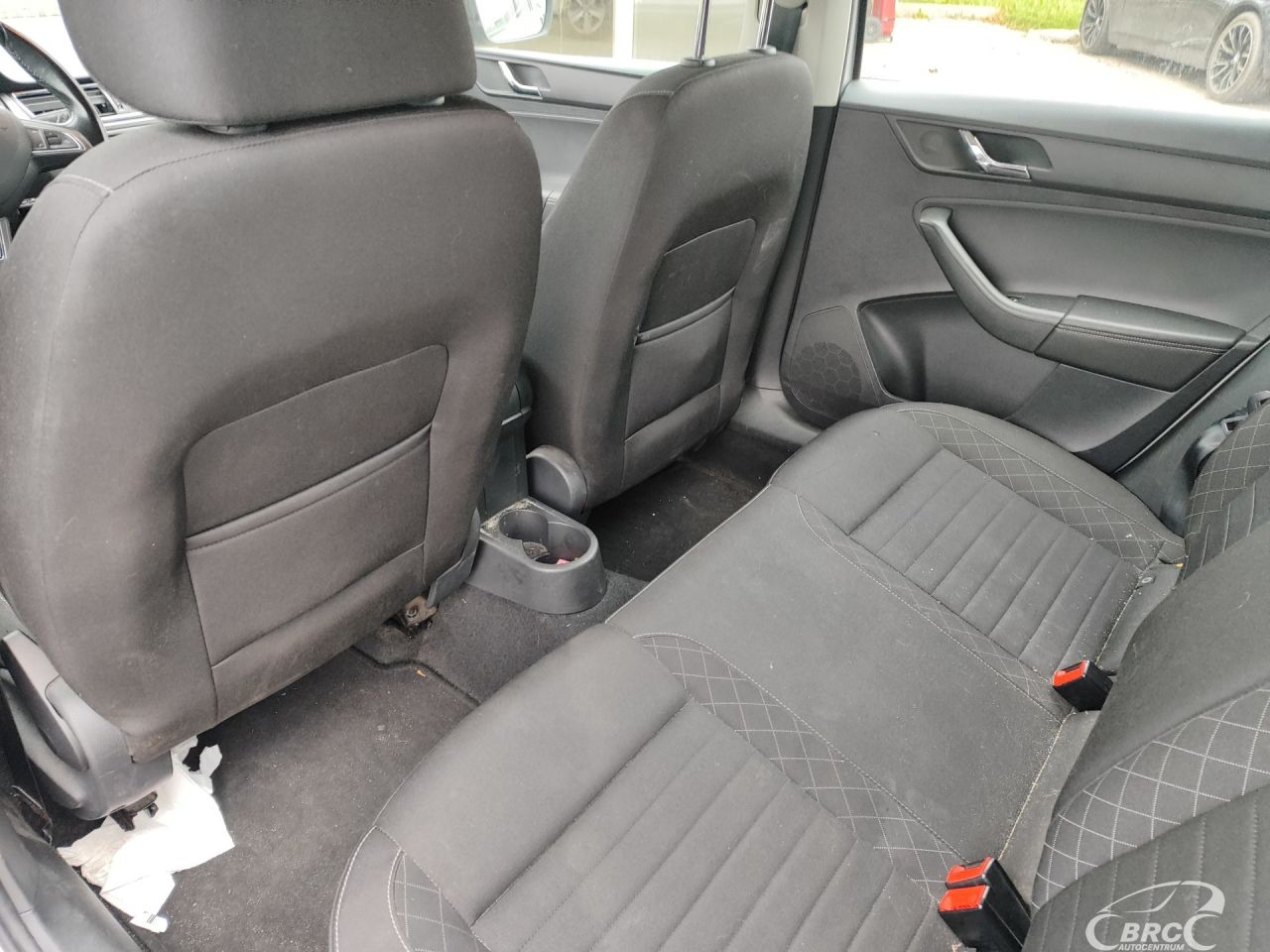 Skoda Rapid | 14
