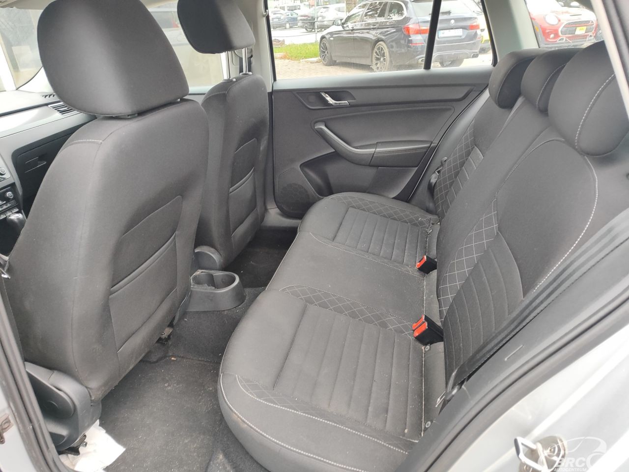 Skoda Rapid | 13