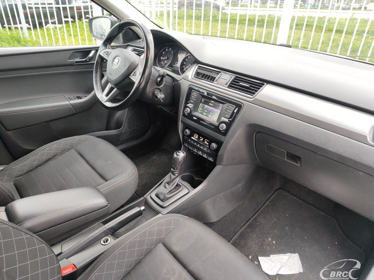 Skoda Rapid | 7