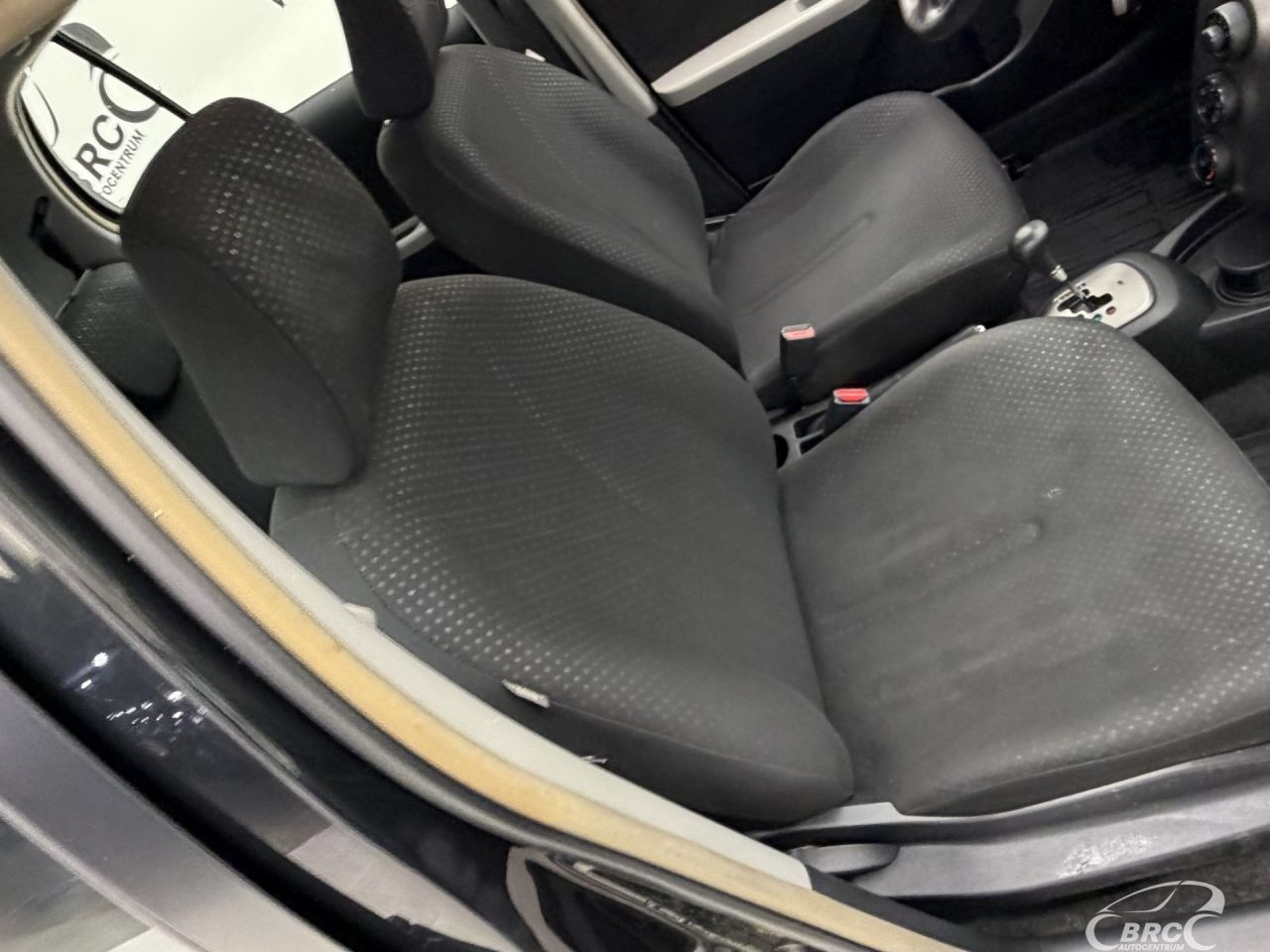 Toyota Yaris | 4