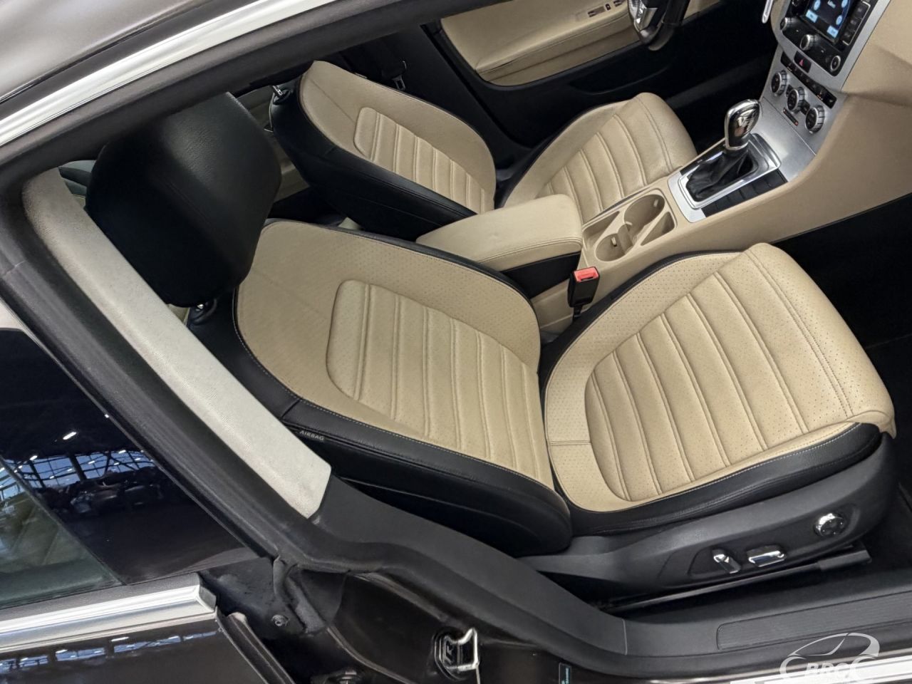 Volkswagen Passat | 4