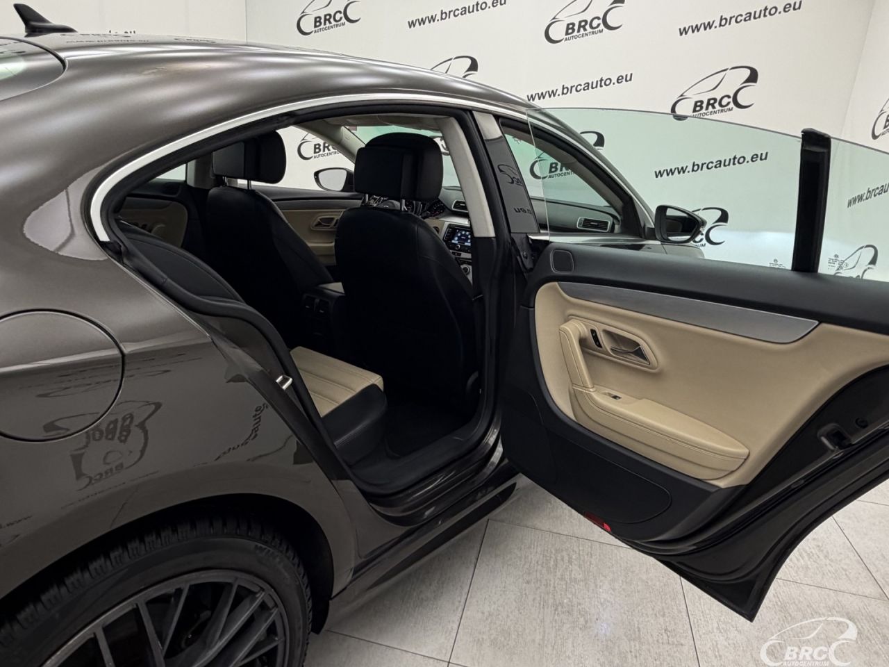 Volkswagen Passat | 11