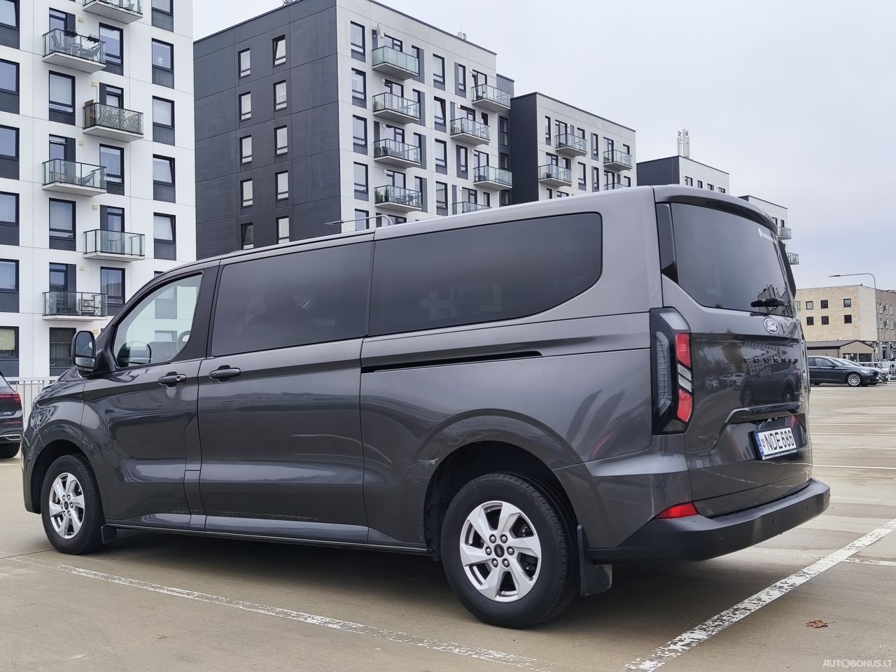 Ford Tourneo Custom | 11