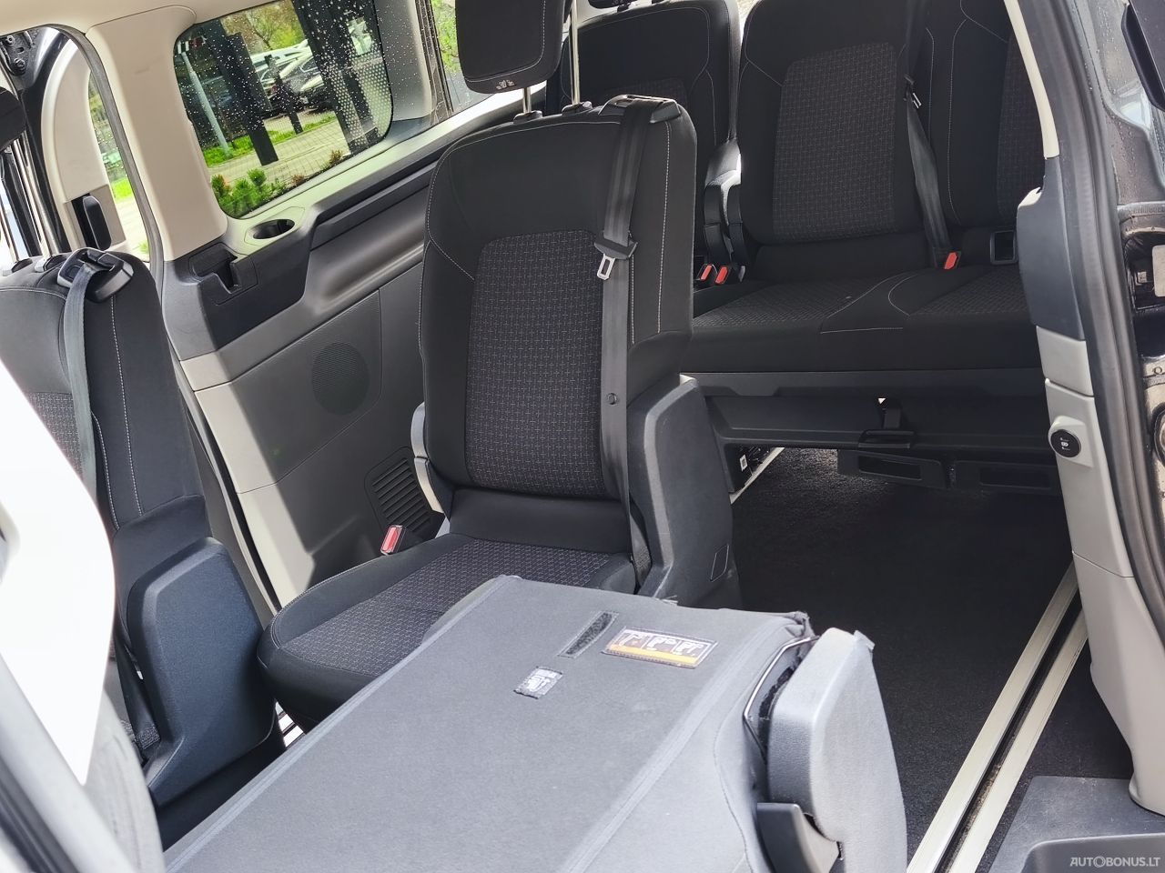Ford Tourneo Custom | 12