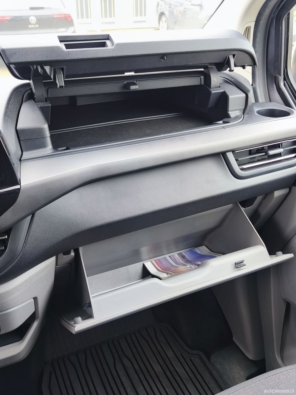 Ford Tourneo Custom | 17