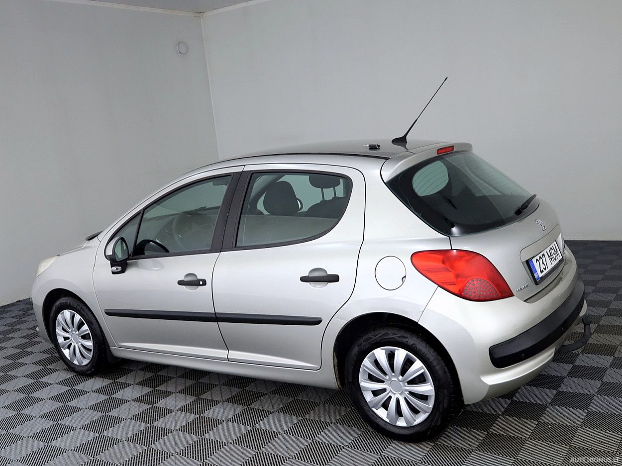 Peugeot | 3