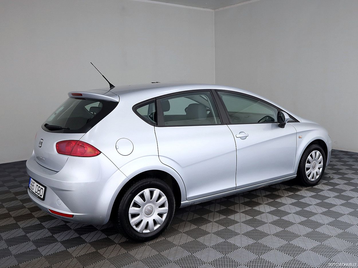 Seat | 2