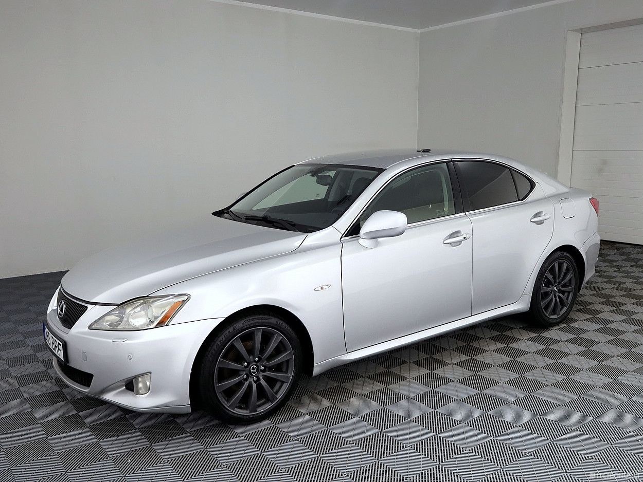Lexus | 1
