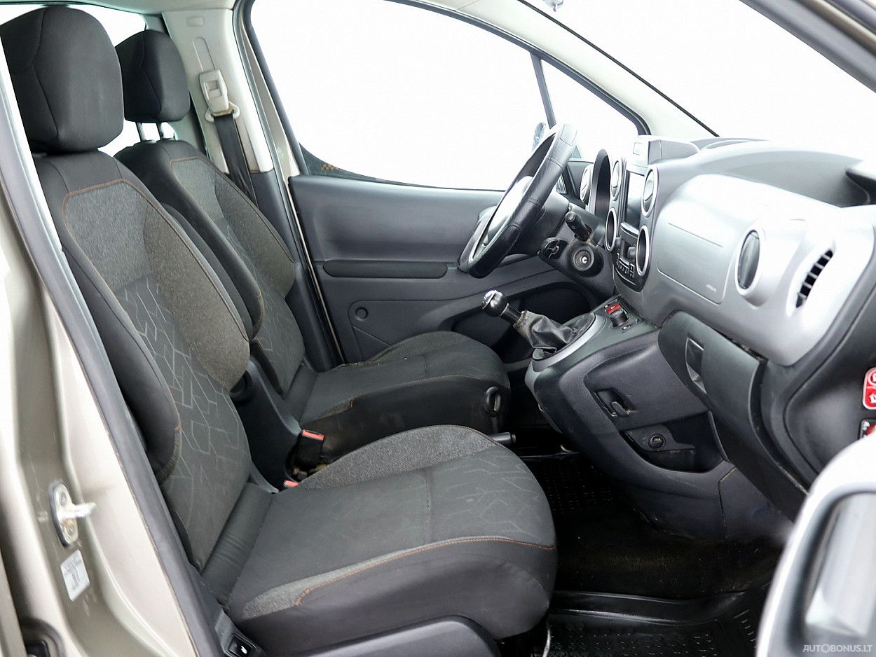 Peugeot | 5