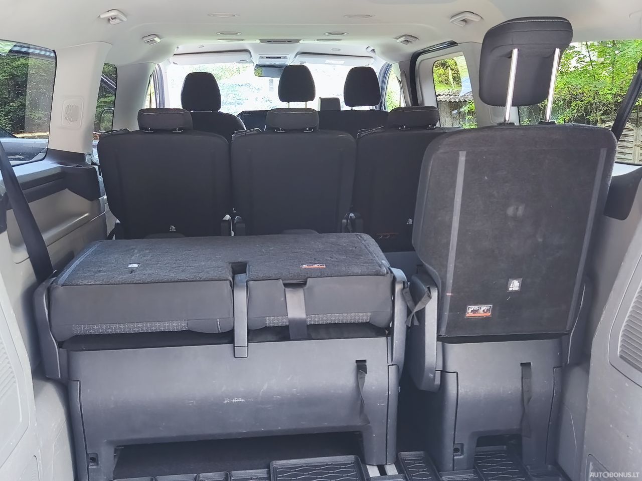 Ford Tourneo Custom | 13