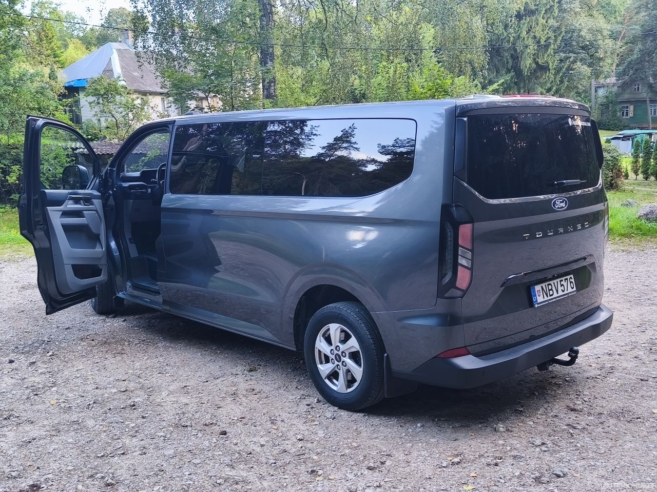 Ford Tourneo Custom | 14