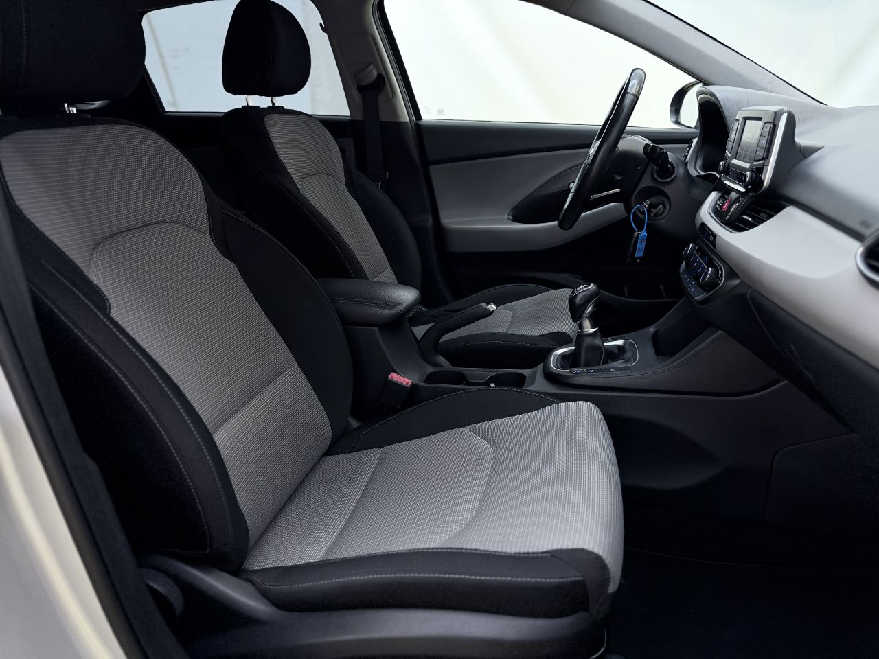 Hyundai i30 | 13