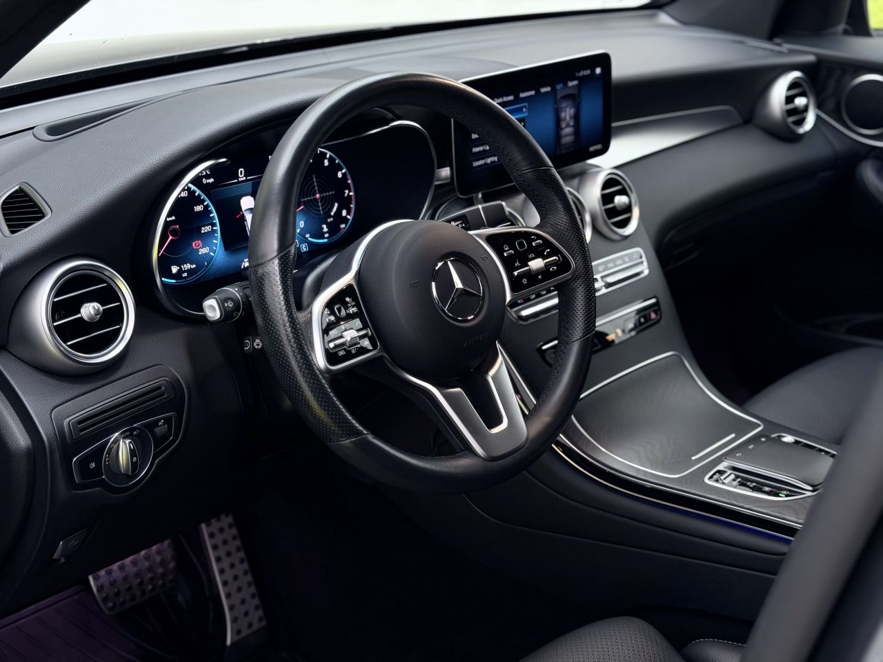 Mercedes-Benz GLC300 | 8