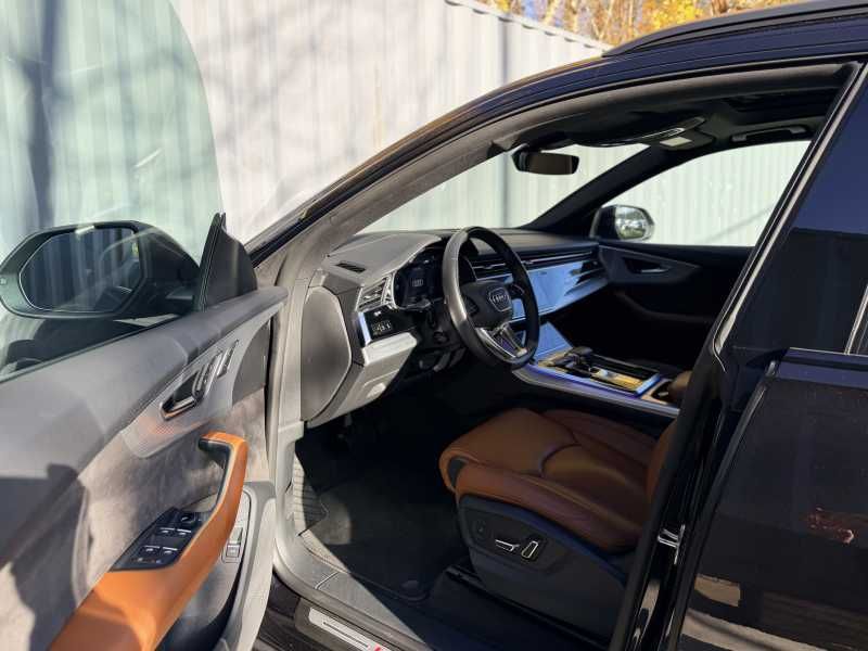 Audi Q8 | 10
