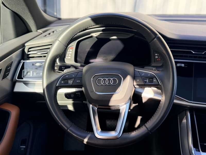 Audi Q8 | 12