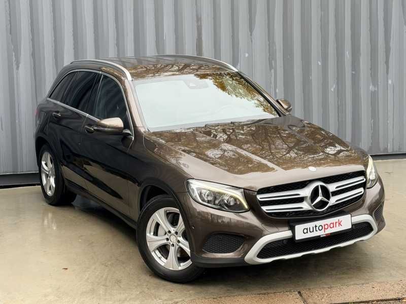 Mercedes-Benz GLC220 | 1
