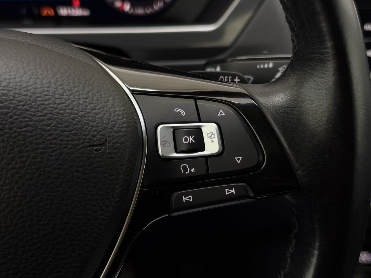 Volkswagen Tiguan | 21