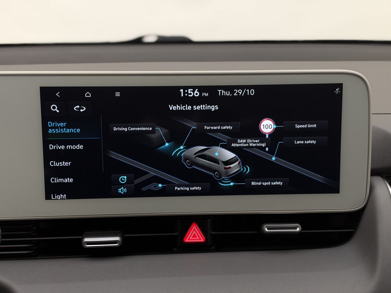 Hyundai IONIQ | 28