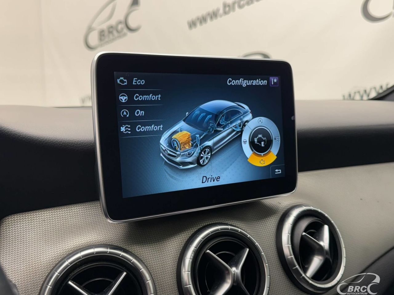 Mercedes-Benz CLA250 | 19