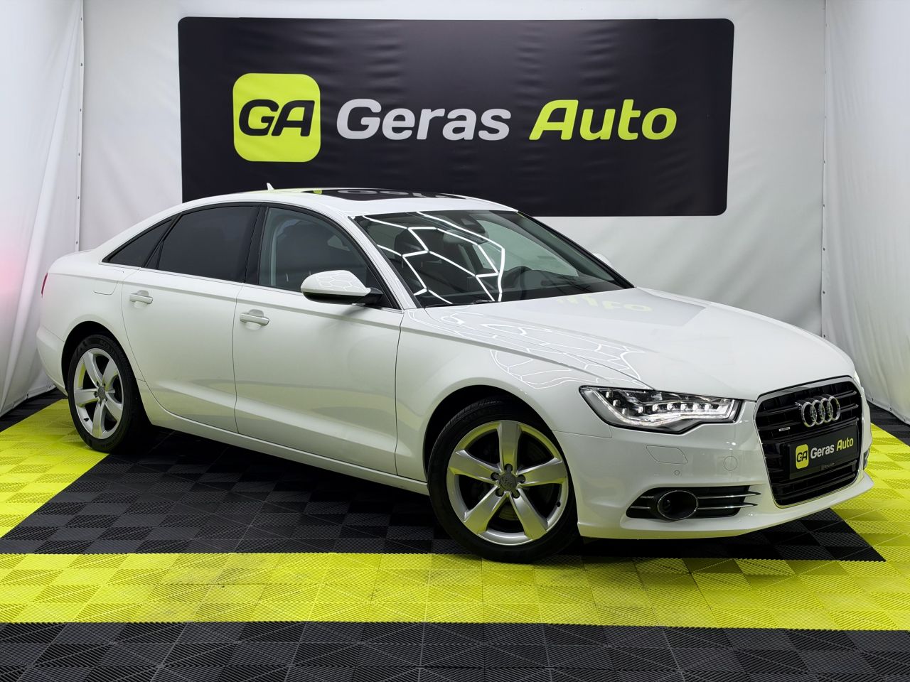 Audi A6 | 3