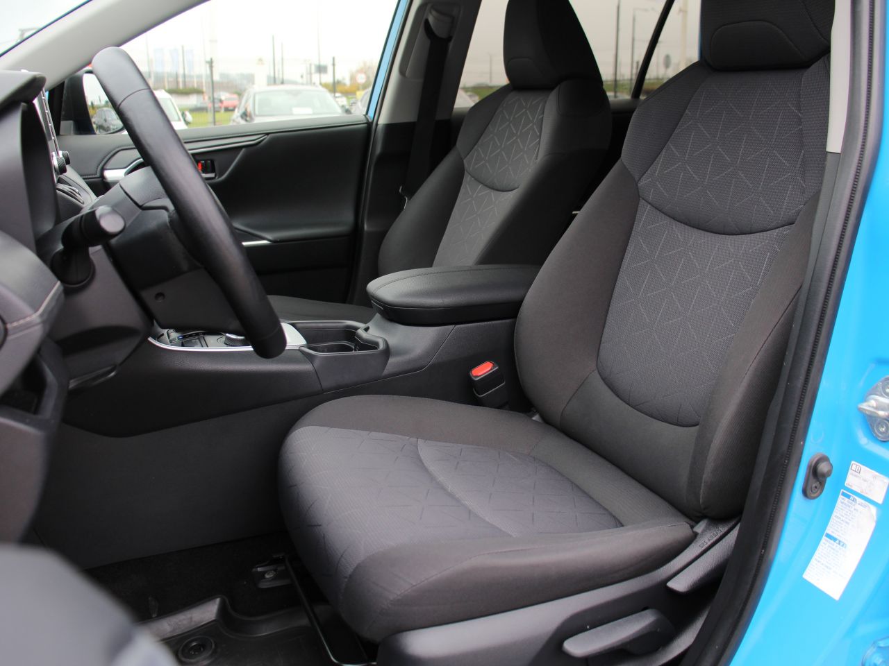 Toyota RAV4 | 12