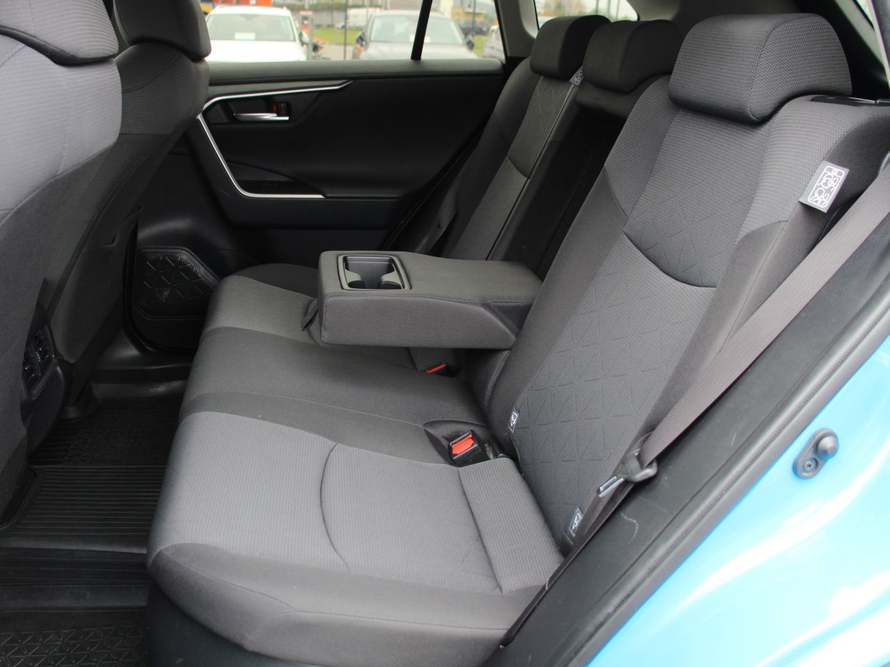 Toyota RAV4 | 14
