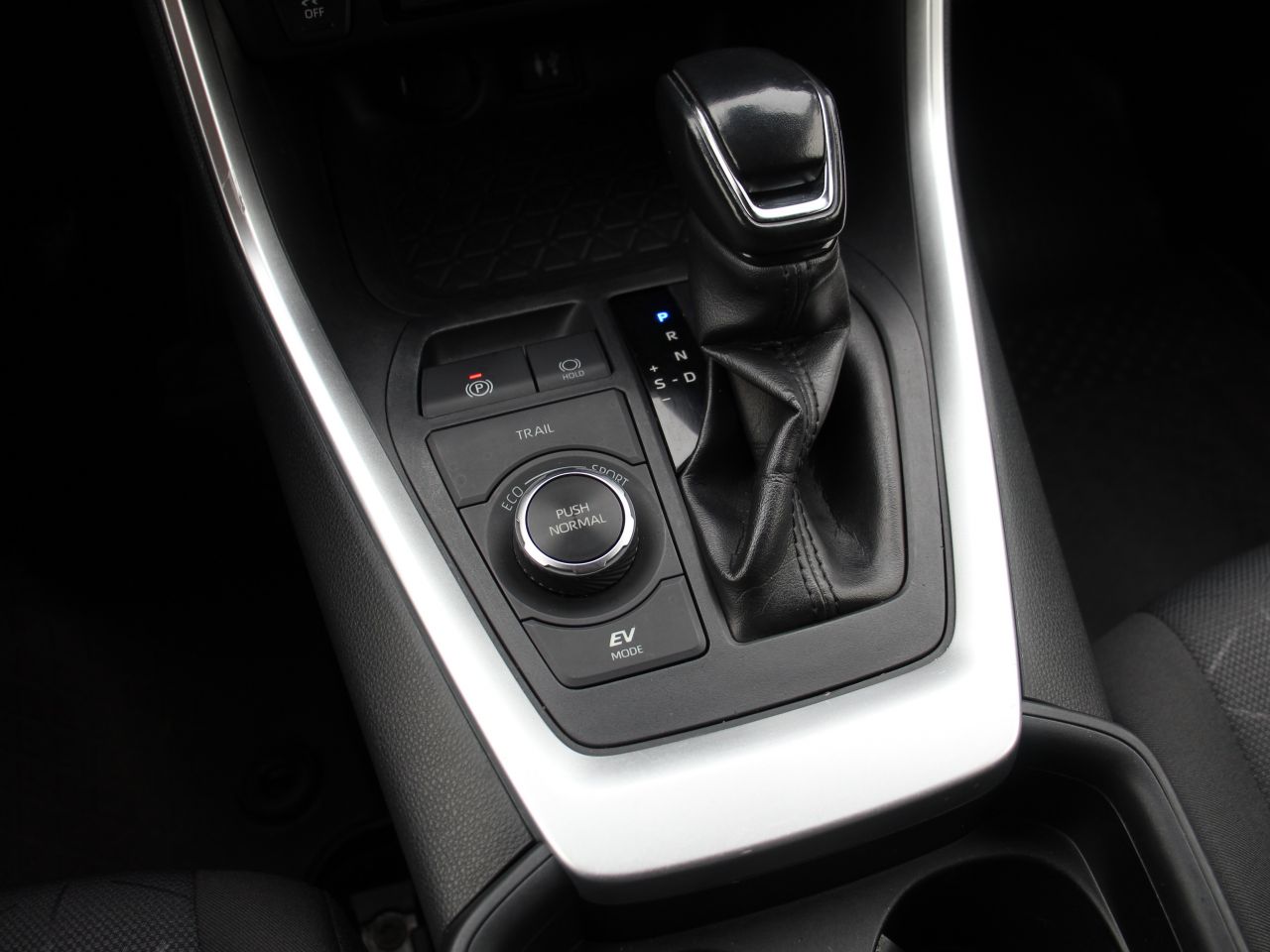 Toyota RAV4 | 11