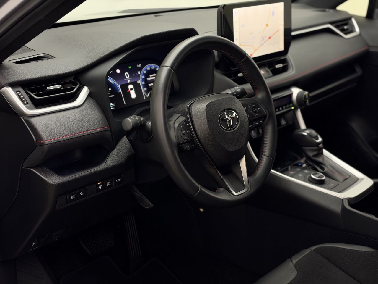 Toyota RAV4 | 8