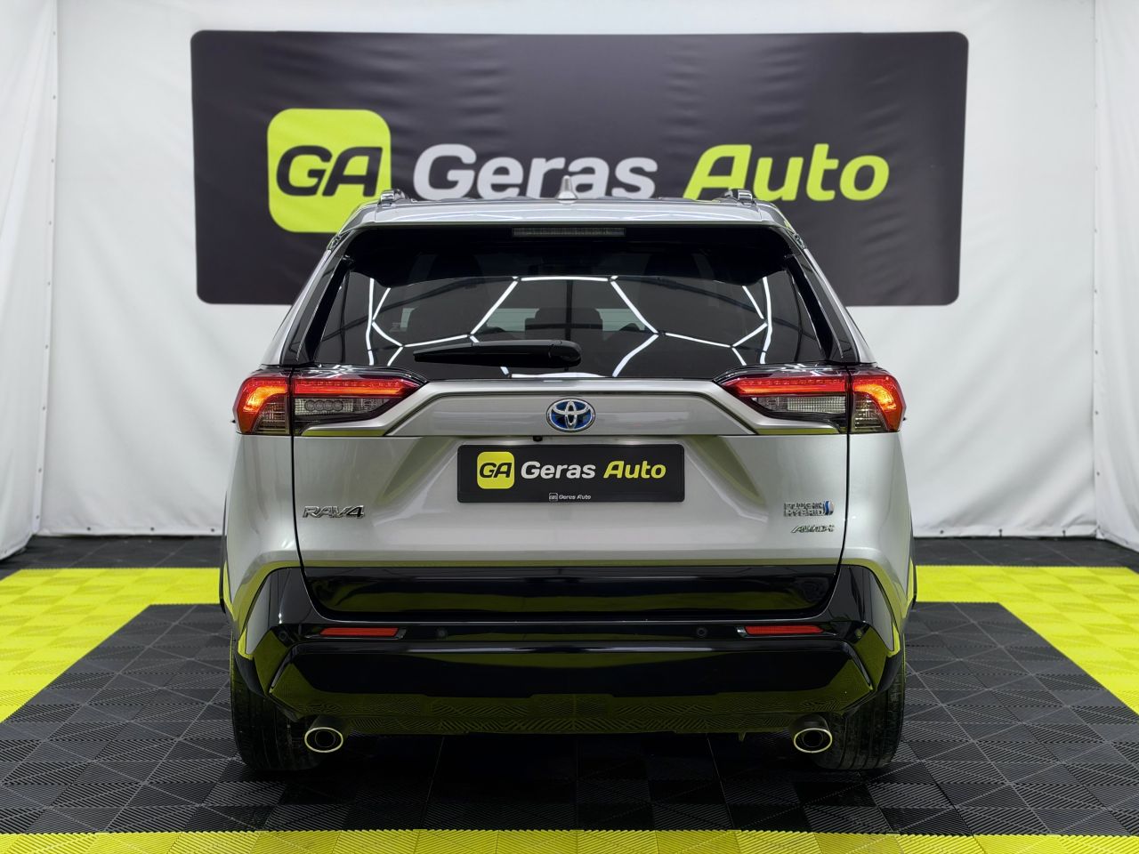 Toyota RAV4 | 5