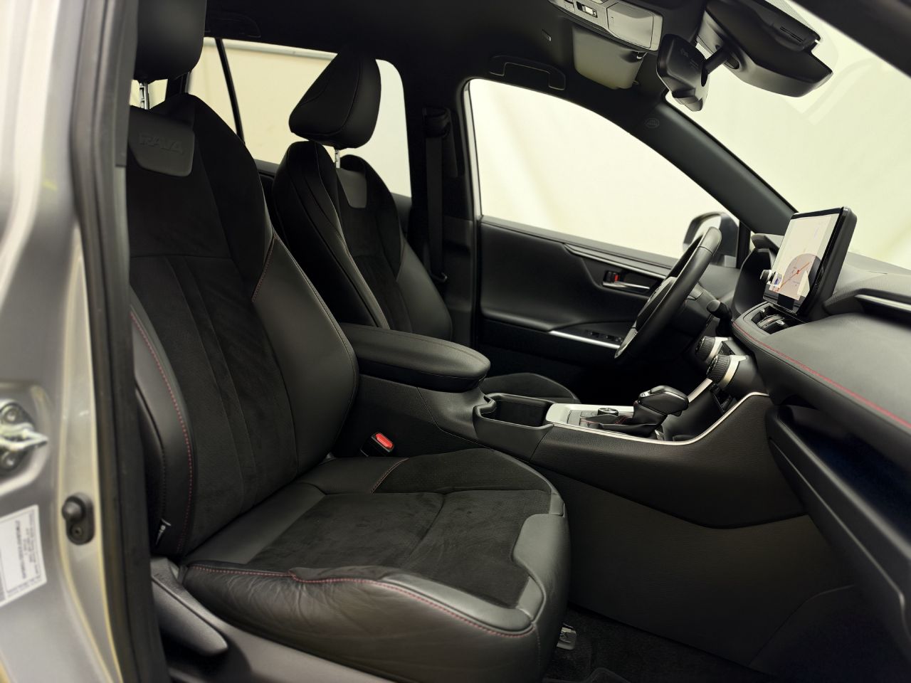 Toyota RAV4 | 13